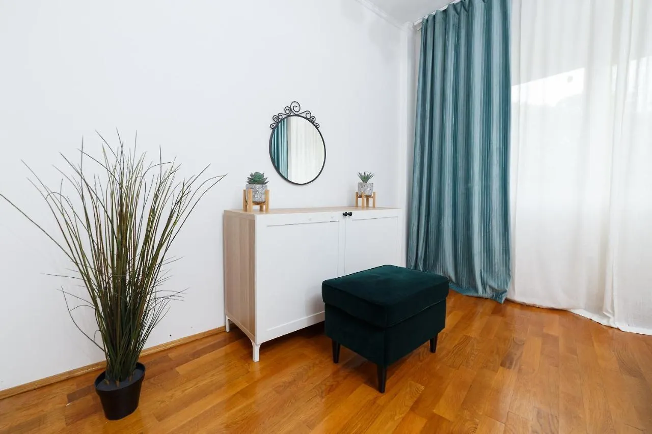 Color Apartments Unirii 14 Blv Bucureşti